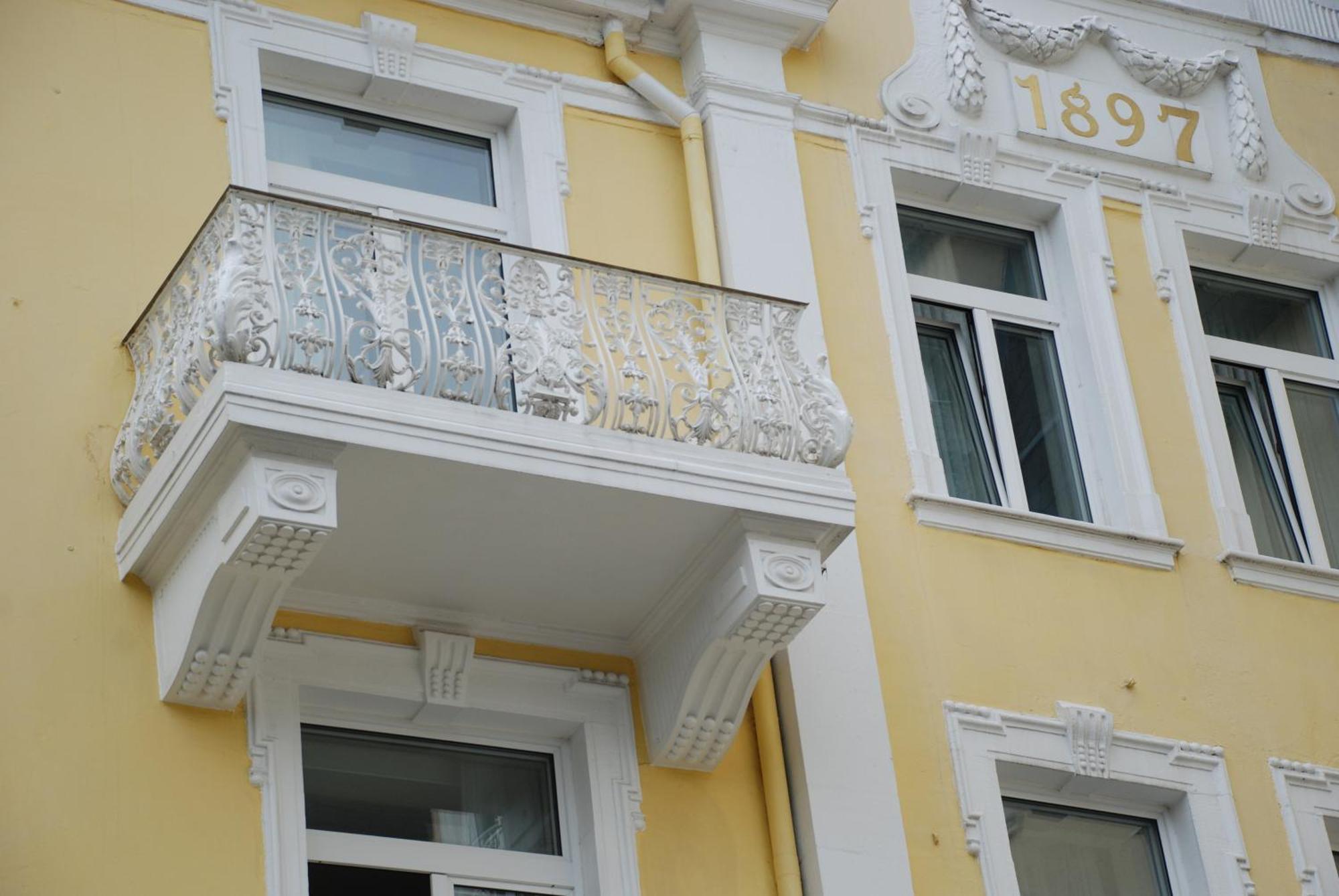 Hotel Rheinischer Hof Bad Soden Bad Soden am Taunus Zewnętrze zdjęcie